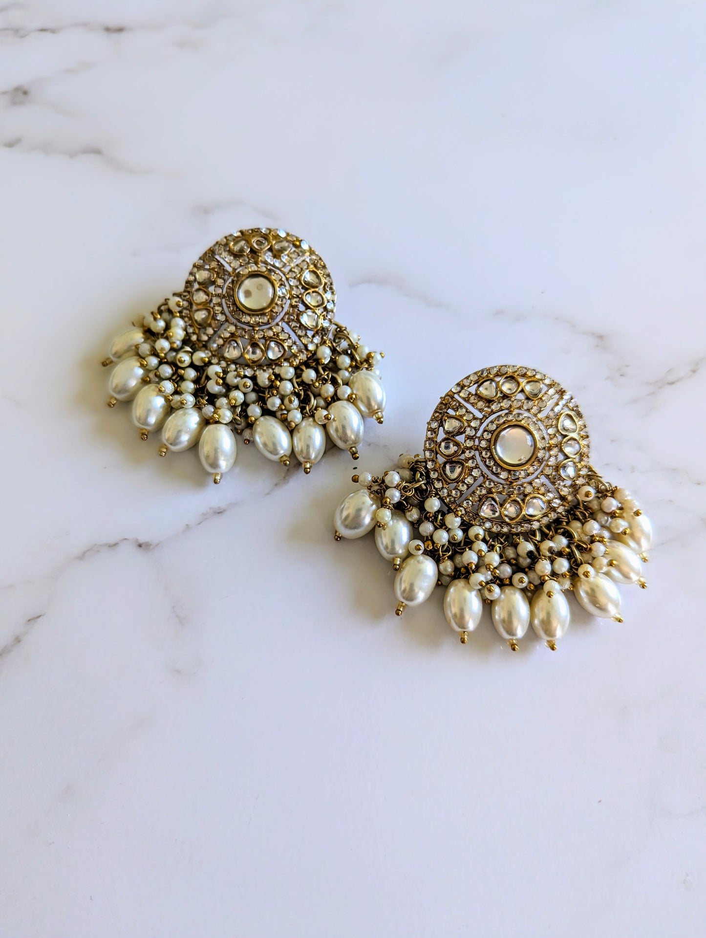 N.550 ~TIA~ Kundan Studs